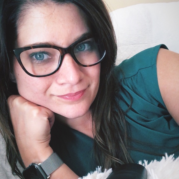 Meet your Posher, Maud - Picture 2 of 2